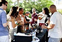 �P�c(di��n)���ѾƲ��B��3��(g��)��Ҋ(ji��n)С��(w��n)�}